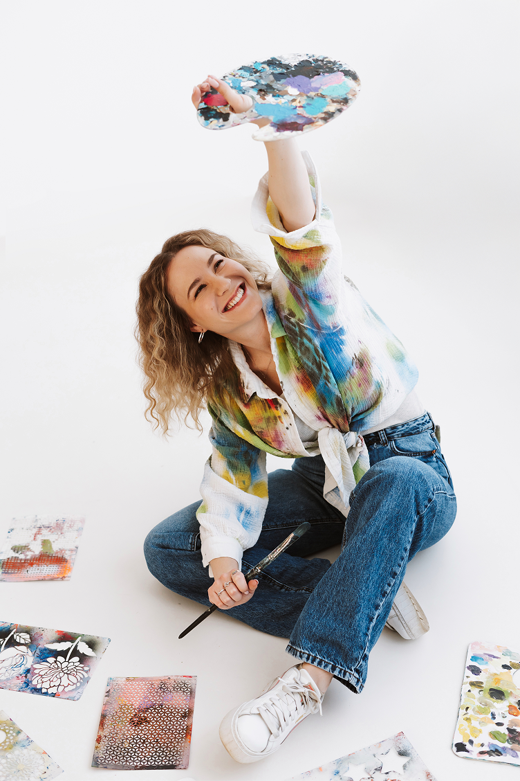 Nina in her studio